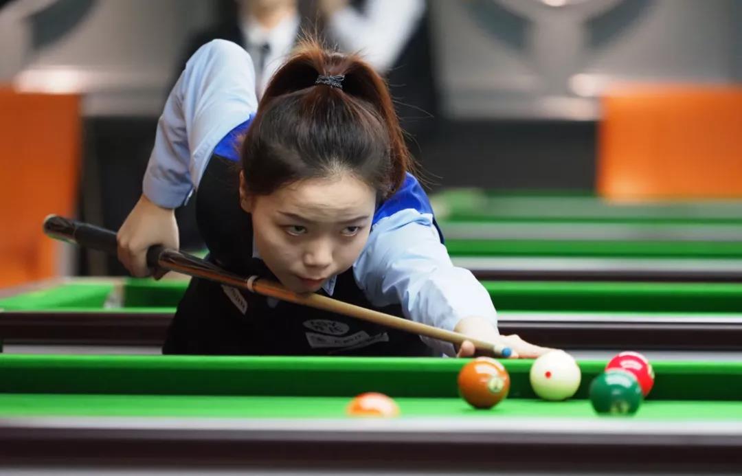 战略背后的 战略背后的