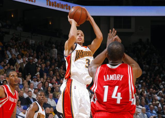 意甲：国际米兰击退帕尔马.