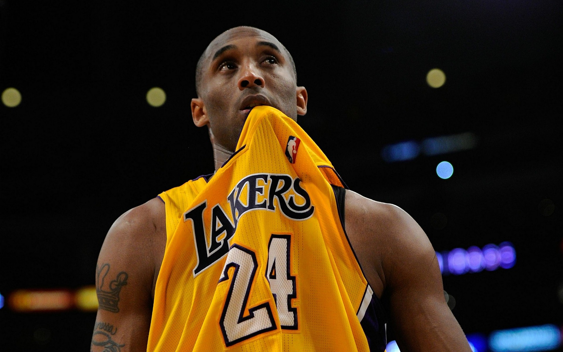 既有竞技荣 既有竞技荣